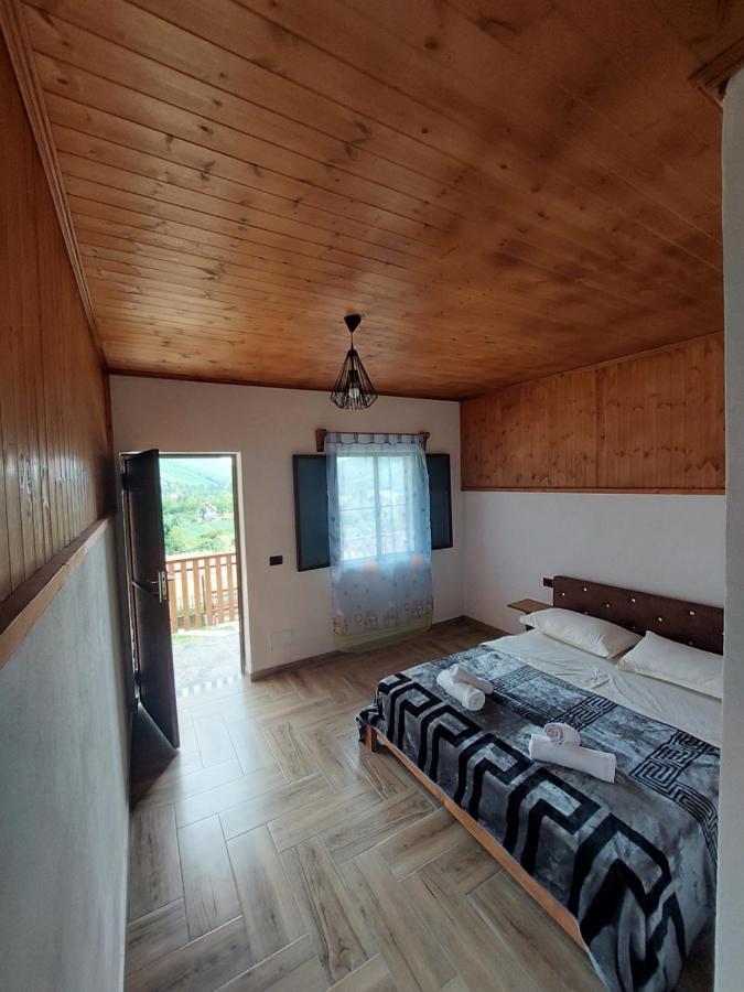 Driti Gh Nderlysa Hotel Shkodër Eksteriør billede